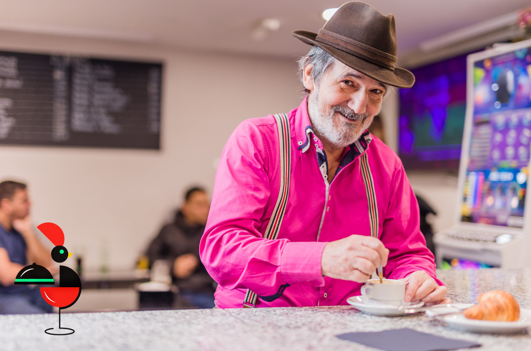 Café portugais servi en tasse et galão en verre